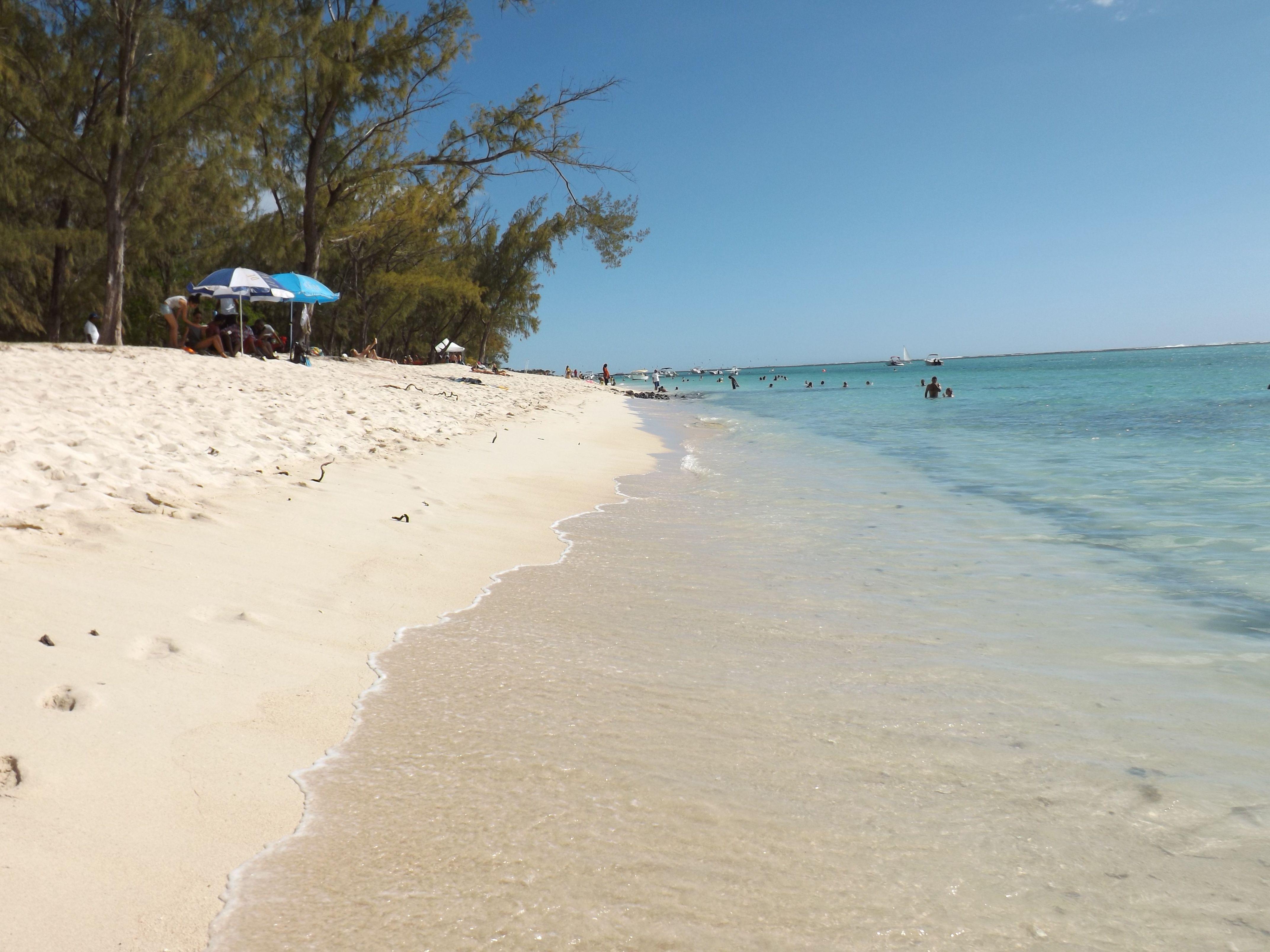 Le Morne beach | Beach, Mauritius, Outdoor