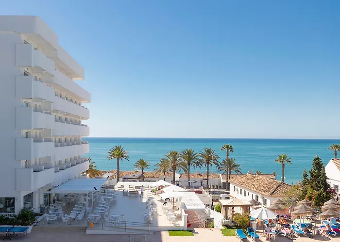 Golf Hotels in Benalmadena: The Perfect Accommodation for Golf Enthusiasts