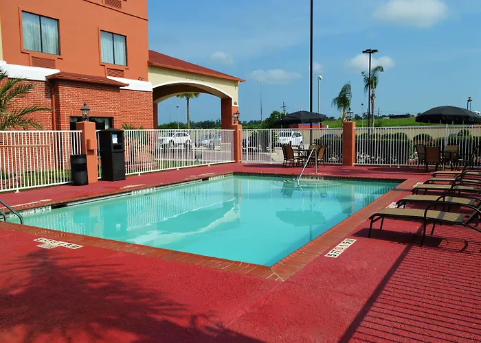 Top-Rated Hotels in Orange Beach, Alabama