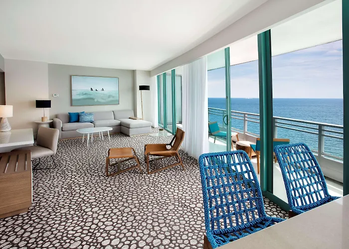 Discover the Best Hotels Near Hollywood, Florida for Your Next Getaway