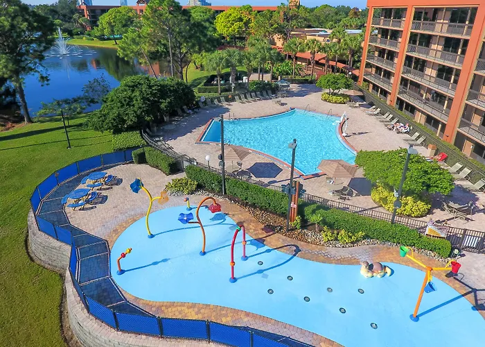 Discover the Best Hotels with Waterparks in Orlando for Your Next Stay