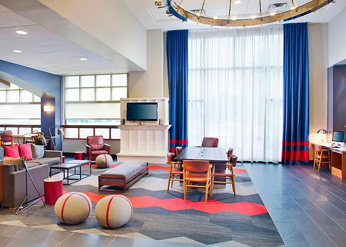 Discover the Best Hotels by Philadelphia Airport for Your Stay