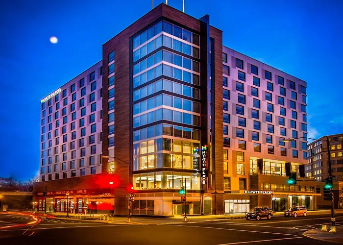 Explore Top Accommodations: Best Hotels Near Washington DC