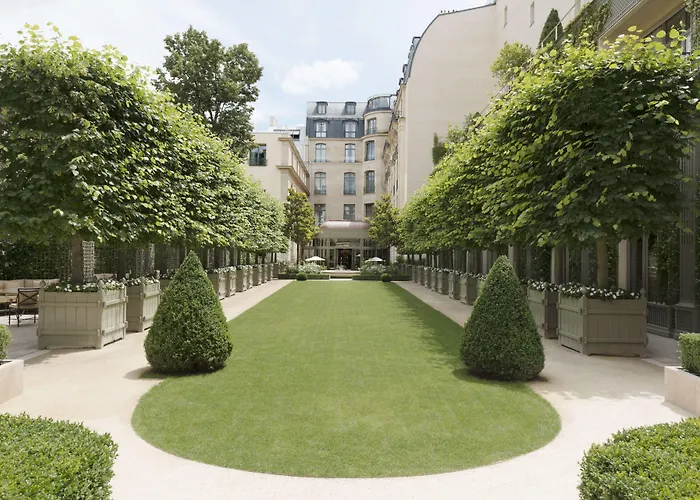 Entdecken Sie die besten 5 Sterne Hotels in Paris