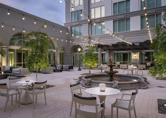 Best Hotels with Free Shuttle to Busch Gardens Tampa