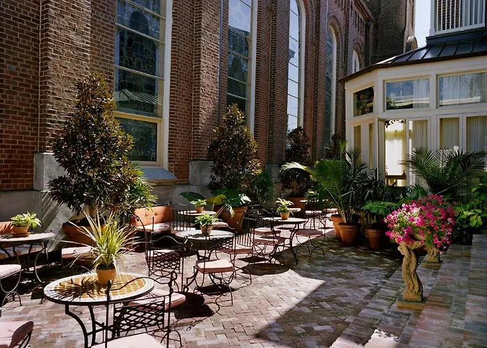 Explore the Best Garden District Hotels in New Orleans for Your Stay